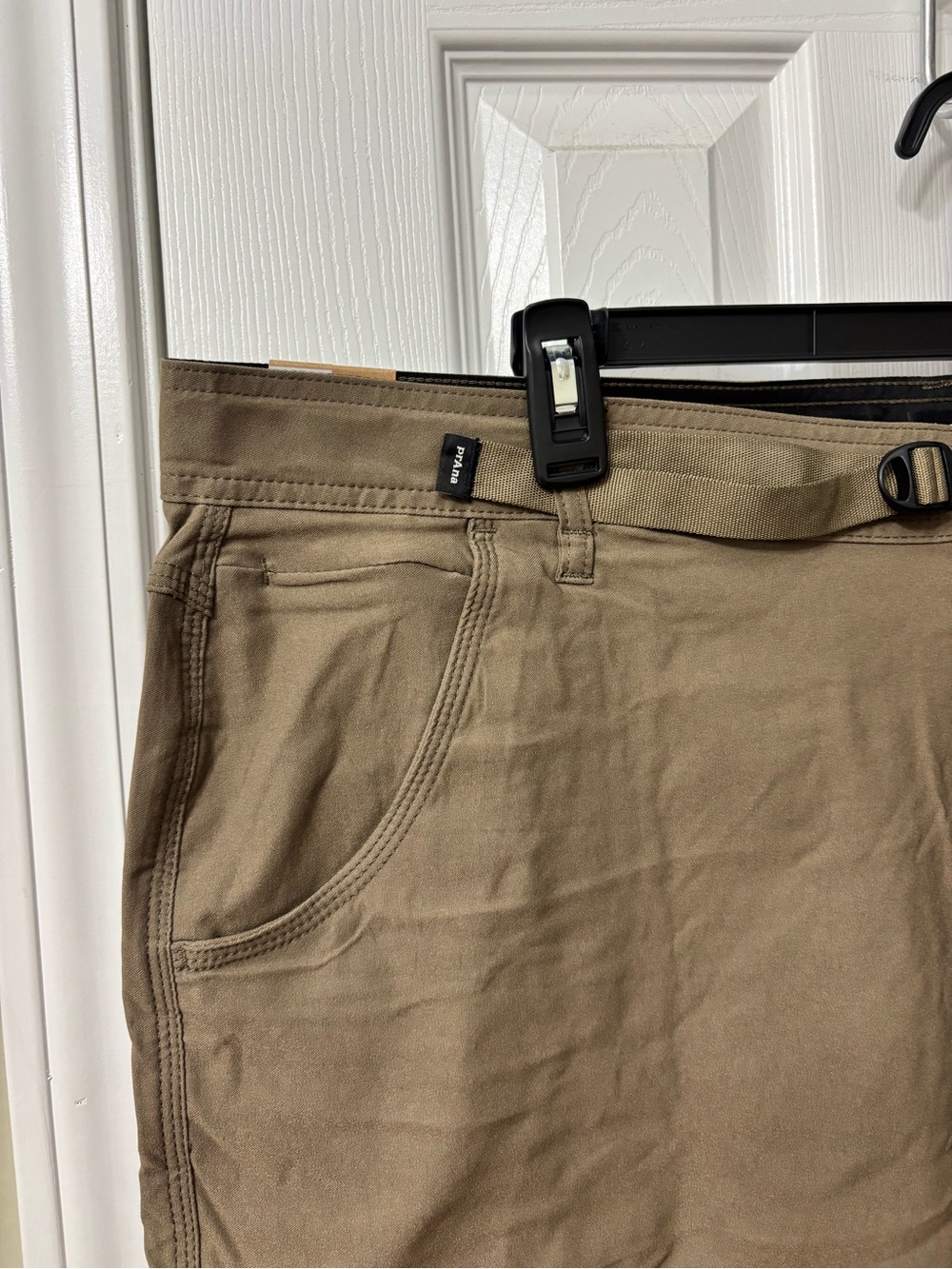 NWT prAna Stretch Zion II Climbing Hiking Shorts Khaki Size 42 8” Inseam - Picture 3 of 9